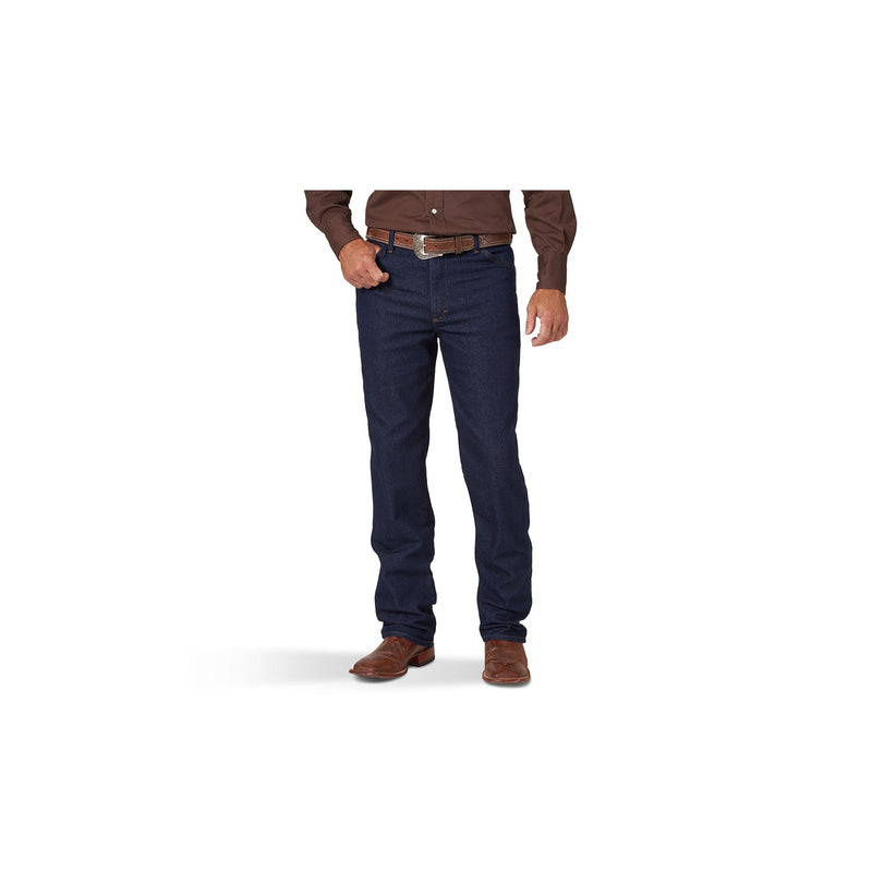 Load image into Gallery viewer, Wrangler Cowboy Cut Active Flex Slim Fit Jean Front View

