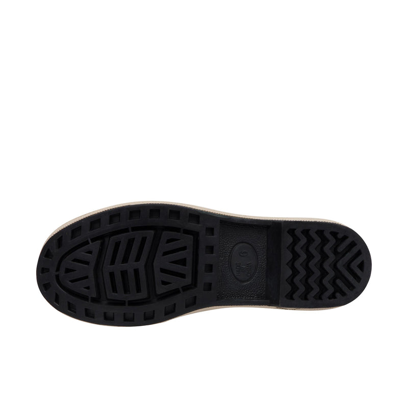 Load image into Gallery viewer, Xtratuf 6 Inch Legacy Lace Boot Bottom View
