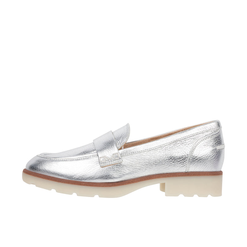 Load image into Gallery viewer, Vionic Cleo Cleo Loafer Left Profile
